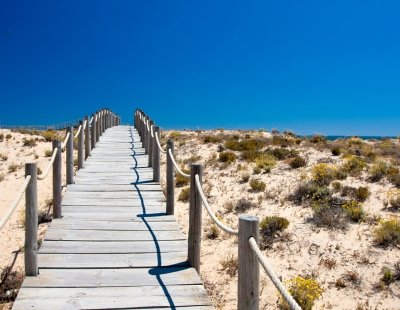 Quinta do Lago bridge to beach, Portugal
