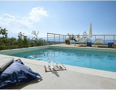 Villa in Plaka to rent