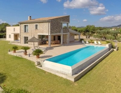 Villa in Pollensa to rent