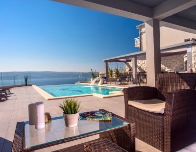 Villa in Omis to rent