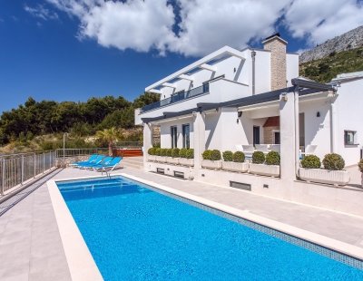 Villa in Omis to rent