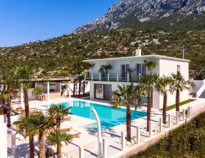 Villa in Omis to rent
