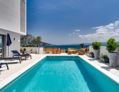 Villa in Omis to rent