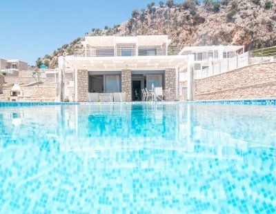 Villa in Kolymbia to rent