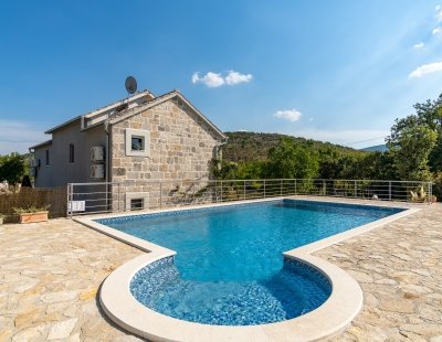 Villa in Makarska to rent