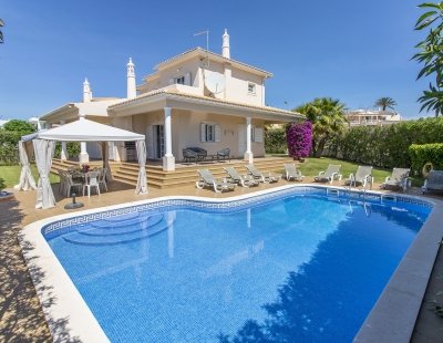Villa in Albufeira to rent