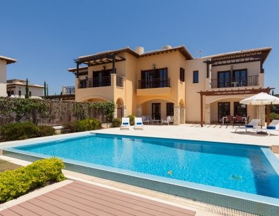 Villa in Aphrodite Hills Resort to rent
