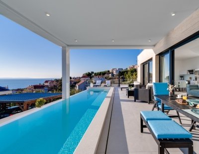 Villa in Omis to rent