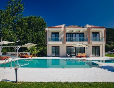 Villa in Hanioti to rent