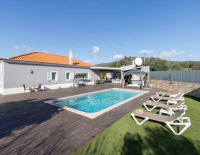 Villa in Almancil to rent