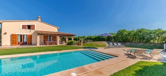 02-min.jpg Villa in Pollensa to rent