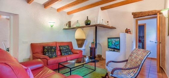 04-min_-1-.jpg Book a villa holiday in Balearic Islands