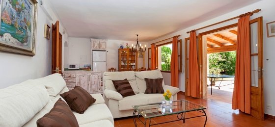 06-min_-2-.jpg Book a villa in Balearic Islands