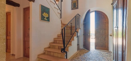 07-min_13.jpg Book a villa in Mallorca