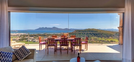 07-min_14.jpg Book a villa in Puerto Pollensa