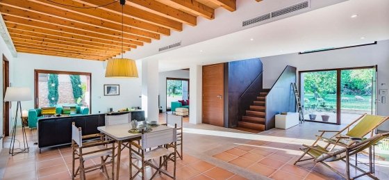 08_30.jpg Book a villa in Spain