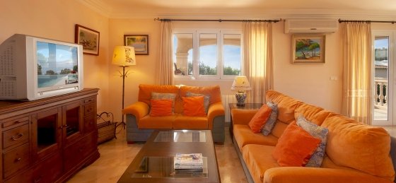 Book a villa in Spain