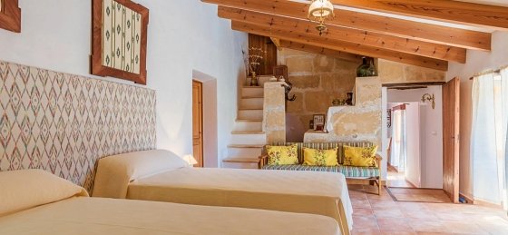 10_-12-_0.jpg Book a villa in Spain