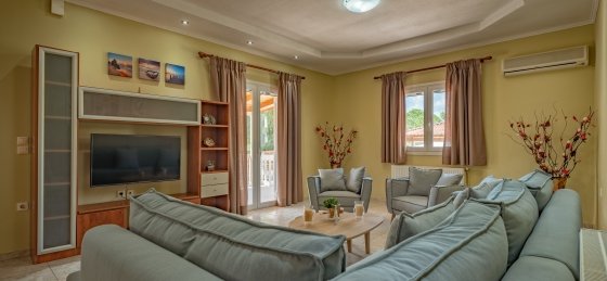 Villa in Laganas to rent