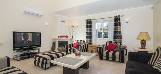 10.jpg Book a villa holiday in Vilamoura