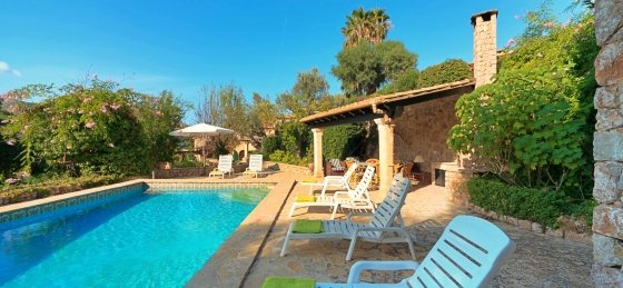 16-min.jpg Villas in Pollensa