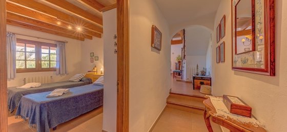 16-min_1.jpg Villa rentals in Balearic Islands