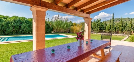 16-min_1.jpg Villa holidays in Balearic Islands