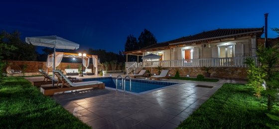 Villa holidays in Laganas