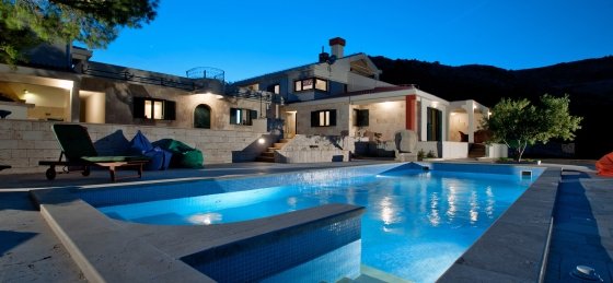 1.jpg Villas in Trogir