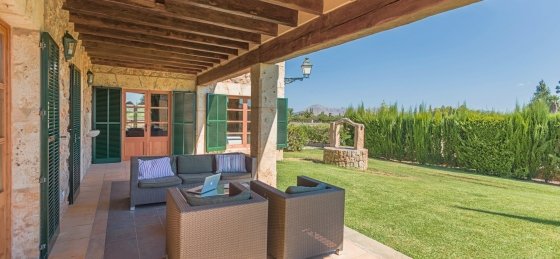 21-min_11.jpg Book a villa in Spain