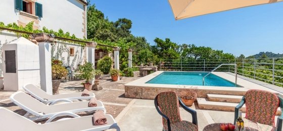 22_-5-_0.jpg Book a villa in Spain