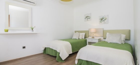 25.jpg Villas in Algarve