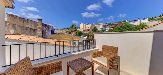 27_6.jpg Book a villa in Balearic Islands