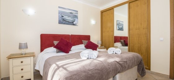 28.jpg Villas in Algarve