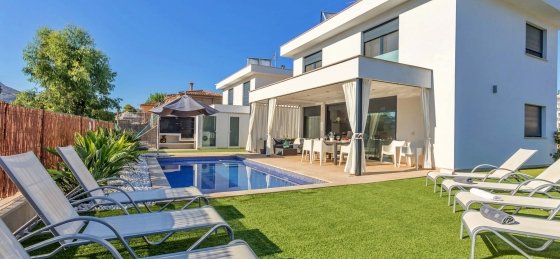 28_9.jpg Villas in Balearic Islands