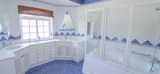 29.jpg Book a villa in Algarve