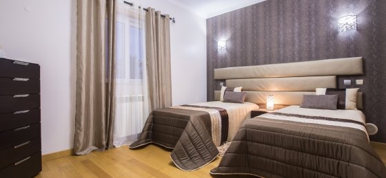 30.jpg Book a villa in Almancil