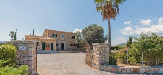 31-min.jpg Villa rentals in Balearic Islands