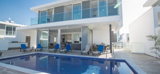 3_-2-_0.jpg Villa in Protaras to rent