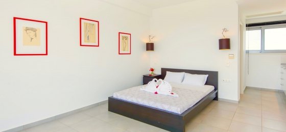 44.jpg Villa holidays in Greece