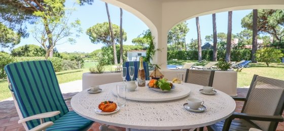 7.jpg Book a villa in Vilamoura