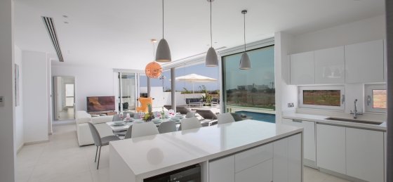 9_-3-.jpg Villa rentals in Cyprus