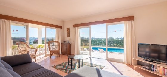 Book a villa holiday in Algarve