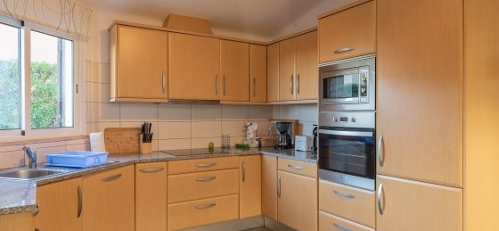 andreia_18_web_1_de_1.jpg Book a villa holiday in Algarve