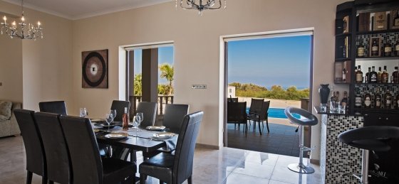 cart0025.jpg Book a villa in Protaras