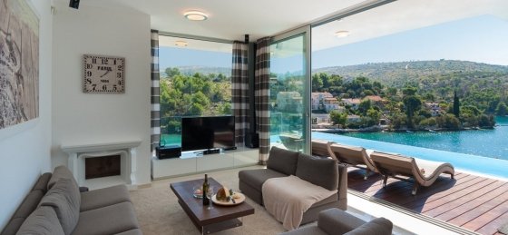 orvas_villa_in_milna_4.jpg Book a villa in Dalmatia