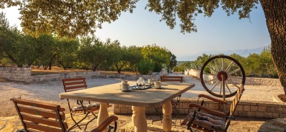 Book a villa holiday in Brac