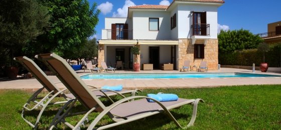 001.jpg Villa in Cyprus to rent