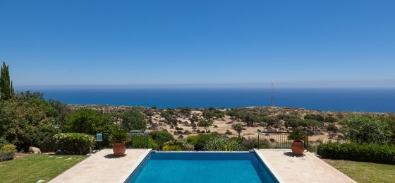 Villa rentals in Aphrodite Hills Resort