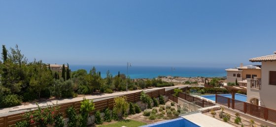 Holiday home in Cyprus villa booking